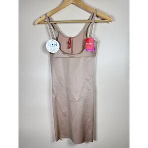 New With Tags Spanx Open Bust Full Slip Beige Size XS NWT Smoothing Shapewear